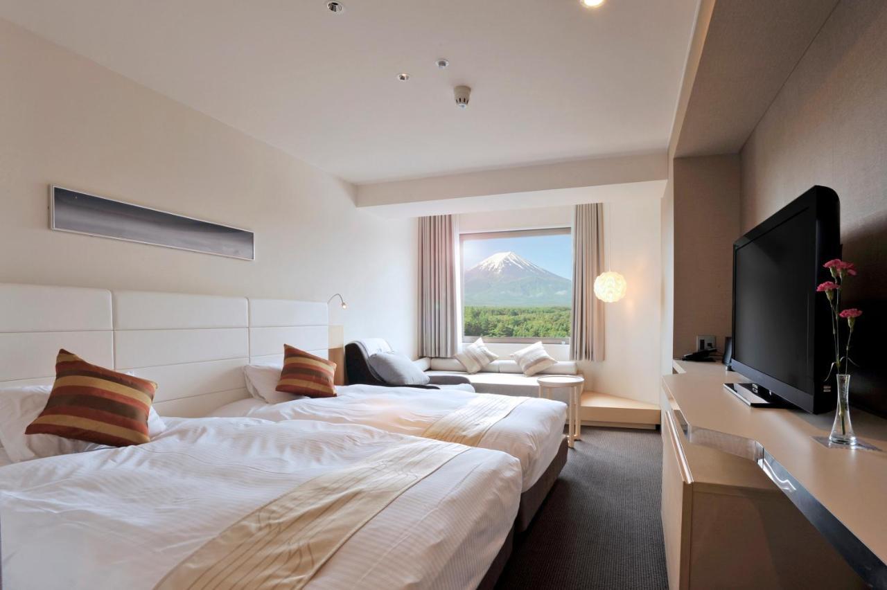 Highland Resort Hotel & Spa Fujiyoshida Exterior photo